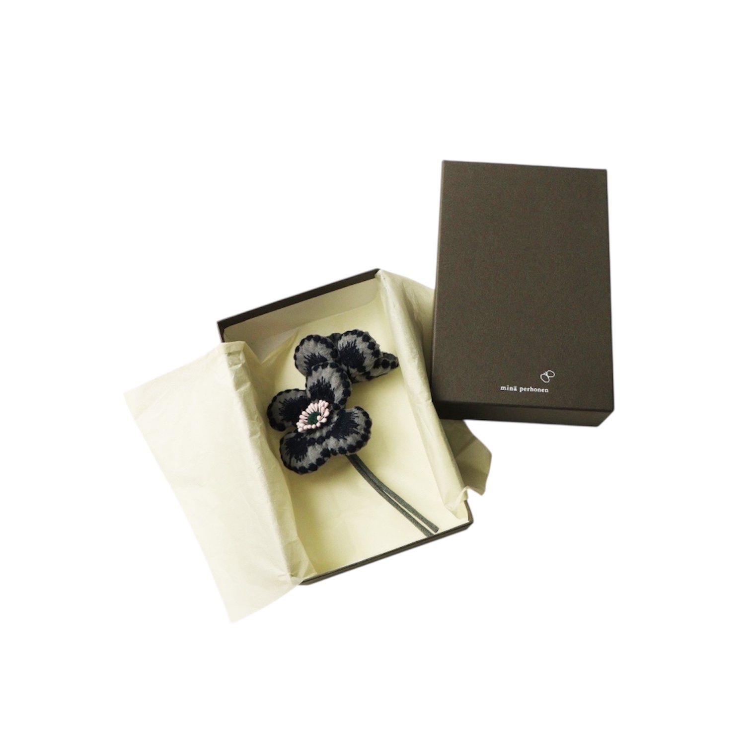 ミナペルホネン aca7576 blumen コサージュ